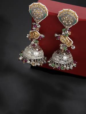 Green cubic zirconia earrings 2