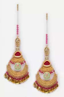 Pink cubic zirconia earrings