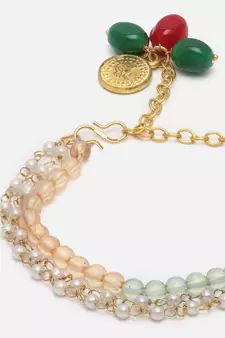 Green pearl bracelets