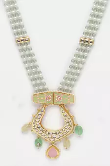 Green pearl necklaces