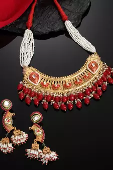 Red pearl necklace-sets