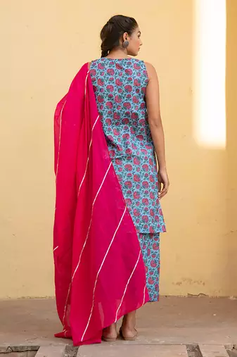 Bella Blue Pink Floral Kurta With Short Pant And Fuschia Pink Dupatta Set