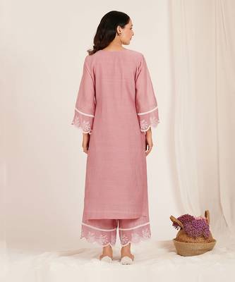 Vintage Rose Pink Floral Embroidered Kurta Set 2