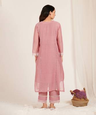 Vintage Rose Pink Lotus Embroidered Kurta Set 2