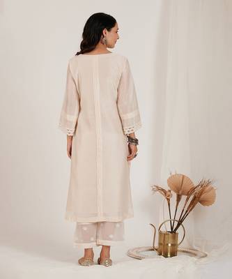 Moonlight White Lotus Embroidered Kurta Set 2