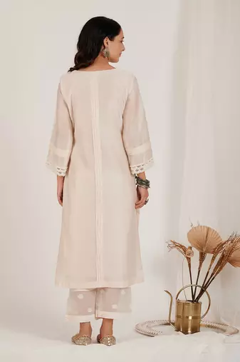Moonlight White Lotus Embroidered Kurta Set