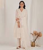 Moonlight White Floral Embroidered Kurta Set