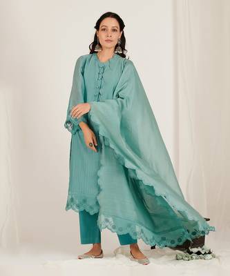 Green Chanderi Embroidered Kurta Set 1
