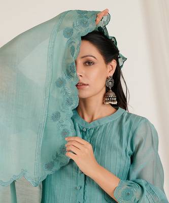 Green Chanderi Embroidered Kurta Set 3