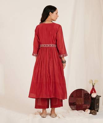 Maroon Heavy Embroidered Kurta Set 2