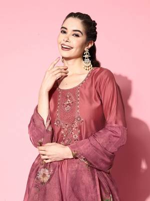 Women Rust Zari Sequence Embroidered Silk Blend Kurta Pant With Dupatta 3