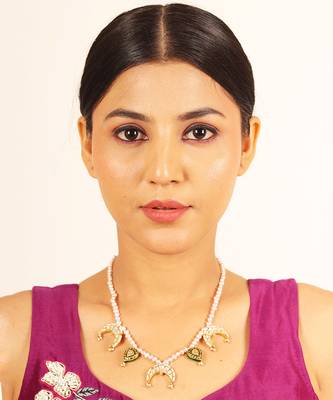 Bridesmaid Chand Necklace 1
