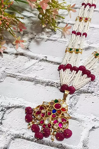 Gehna Navratna Necklace
