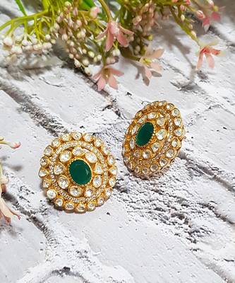 Green Moissanite Bridal Stud 2