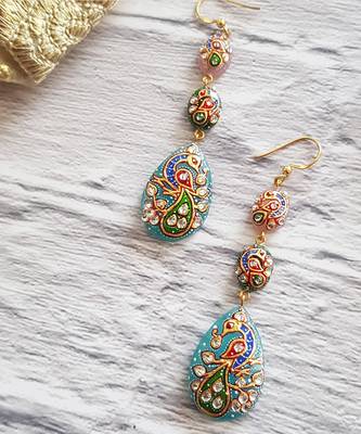 Peacock Color Dangler 2