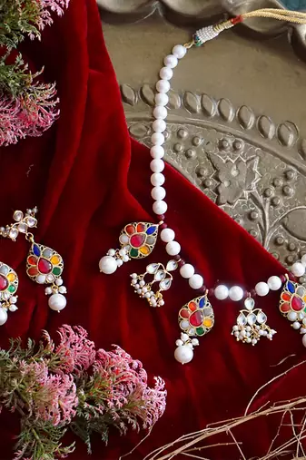 Navratna Bridal Necklace Set