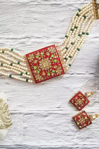 Red Square Paint Necklace Set