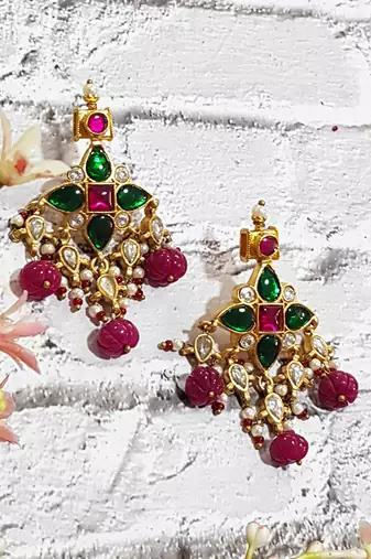 Pachi Leave Kundan Earring