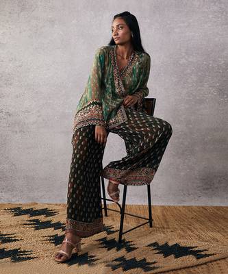 Ikaya Embroidered Angarkha Set 2