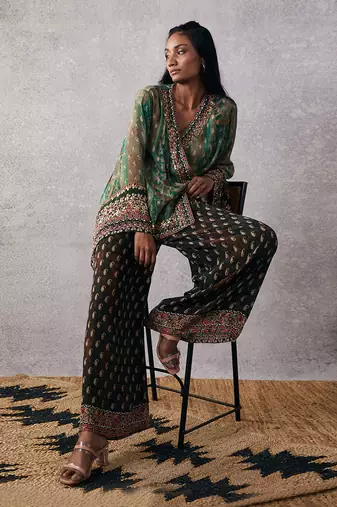 Ikaya Embroidered Angarkha Set
