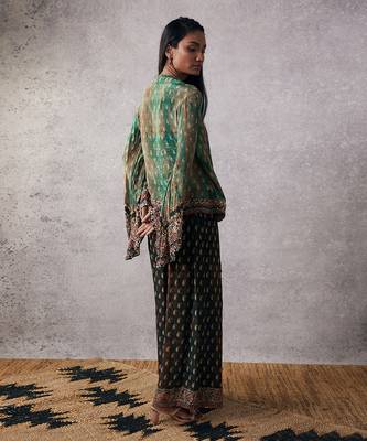 Ikaya Embroidered Angarkha Set 4