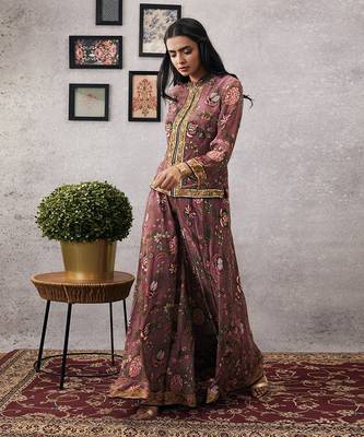 Mehr Embroidered Jacket With Flared Pants 3
