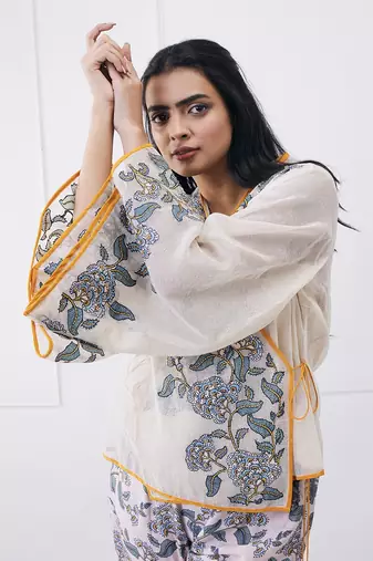 Yasmin Printed Overlapped Top With Pants