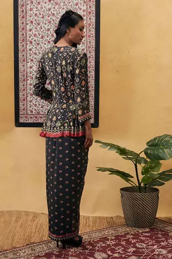 Zahra Printed Skirt Set With Peplum Top