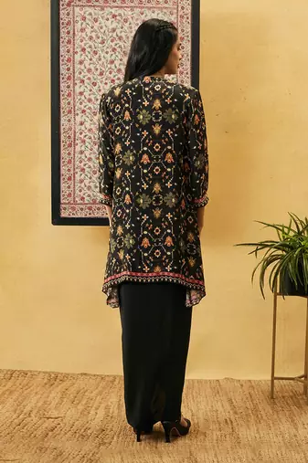 Zahra Solid Drape Dress With Jacket