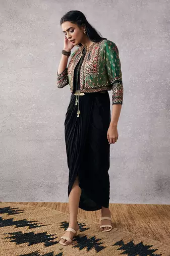 Ikaya Embroidered Drape Dress With Jacket