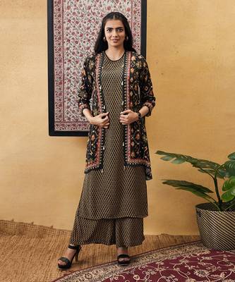 Zahra Printed Kurta Set With Jacket 1
