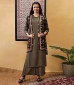 Zahra Printed Kurta Set With Jacket
