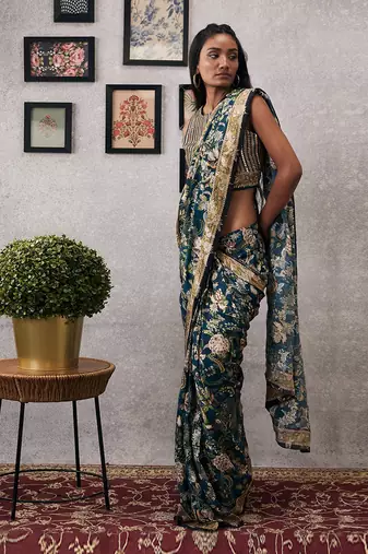 Mehr Embroidered Pre-Draped Saree