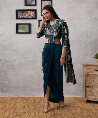Mehr Cutwork Pre-Draped Saree 2