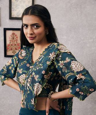 Mehr Cutwork Pre-Draped Saree 3