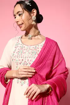 Women Off White Zari Sequence Embroidered Silk Blend Kurta Pant With Laheriya Dupatta
