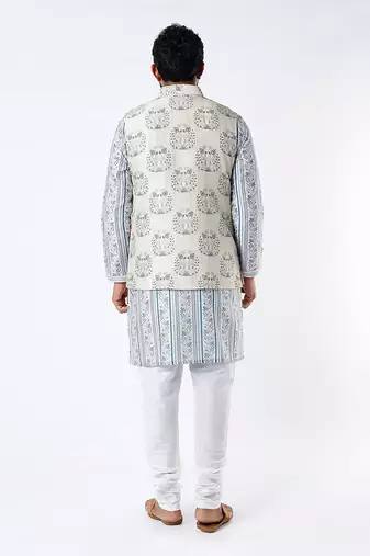 Bundi, Kurta And Churidar