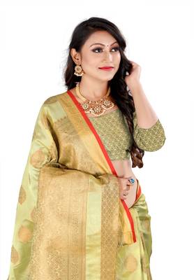 Organza Silk Blend Saree With  Woven Desing Border  With Blouse 4