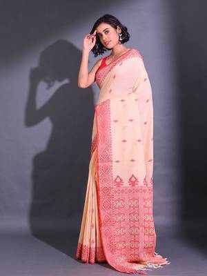 Light Peach Cotton Handwoven Saree With Nakshi Patterns 3