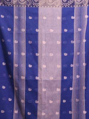 Blue Cotton Blend Handwoven Saree With Paisley Designs And Contrast Pallu 5