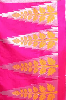 Rani Pink Cotton Blend Handwoven Saree With Nakshi Designs