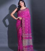 Magenta Cotton Blend Handwoven Saree With Paisley Designs And Contrast Pallu