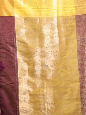 Maroon Katan Silk Handwoven Saree With Zari Woven Floral And Paisley Motifs 5
