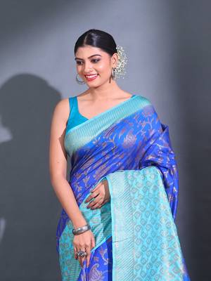 Blue Dupion Silk Handwoven Saree With Zari Woven Paisley And Texture Patterns 2
