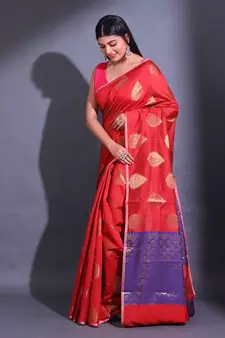 Dark Red Cotton Handwoven Saree With Damask Motifs And Texture Pallu