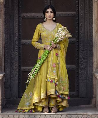 Lime Chanderi Kurta Set 1