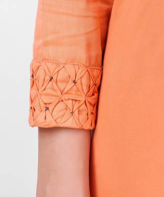 Peach Cotton Silk Zari Embroidery Textured Pleated Kurta With Palazzo (Set Of 2) 7