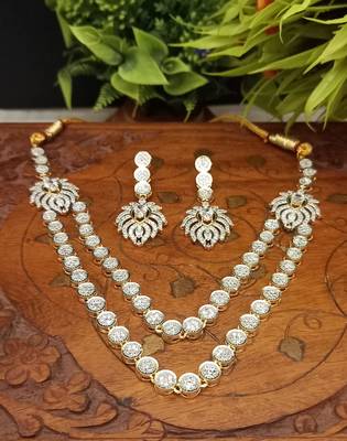White necklace-sets 2
