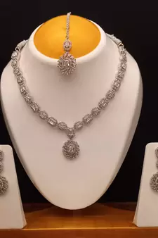 White Indian Jewellery American Diamond White Polish Necklace Set with Maangtika for Women