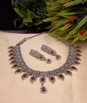Red  Indian Jewellery American Diamond White Polish Necklace Set with Maangtika for Women 2